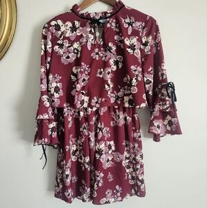 Pokkori Burgundy Floral Print Nursing Blouse Maternity  Size MEDIUM Lightweight